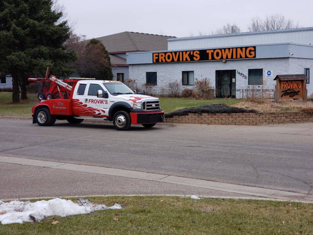 Froviks Towing And Recovery (12)