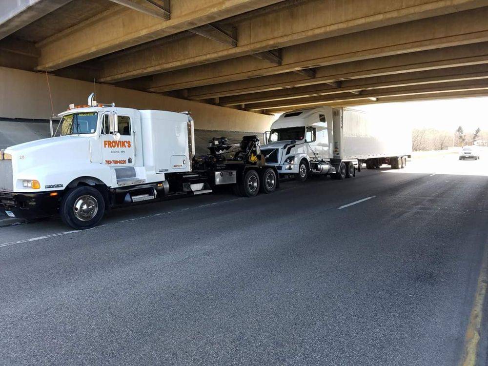 Froviks Towing And Recovery (42)